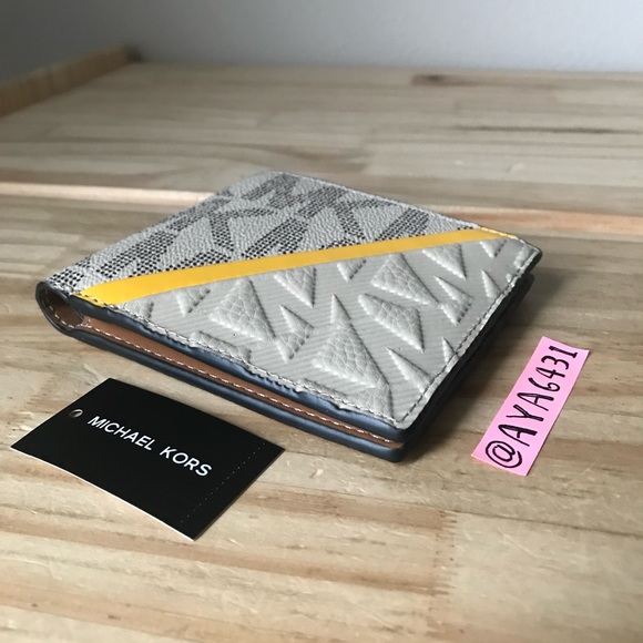 Michael Kors wallet men🎈🎈 - Picture 1 of 7